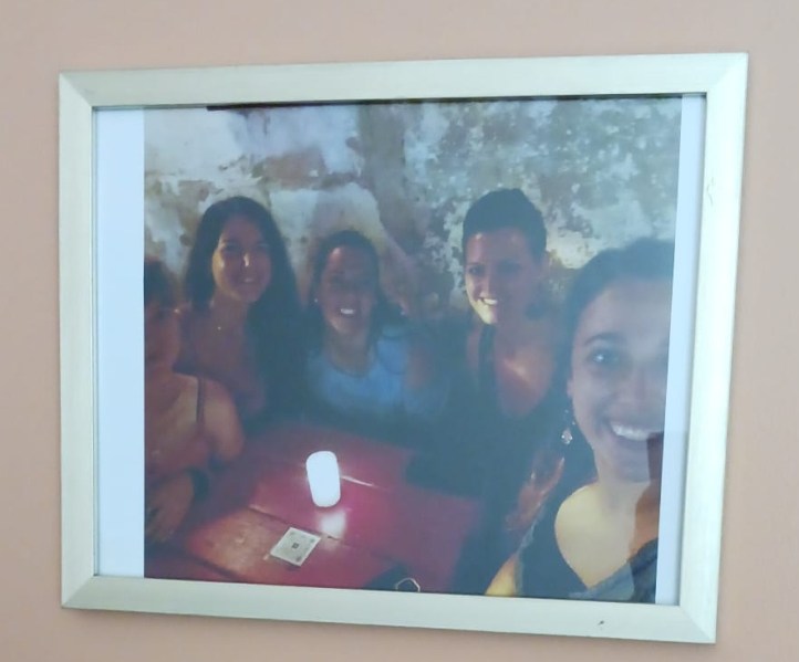 Ivana Frisa shares photo of friends and colleagues during the AATSP conference in Puerto Rico