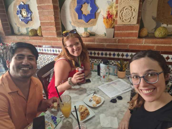 Graduate students enjoy tapas breakfast at the AATSP 2023 conference in Salamanca, Spain